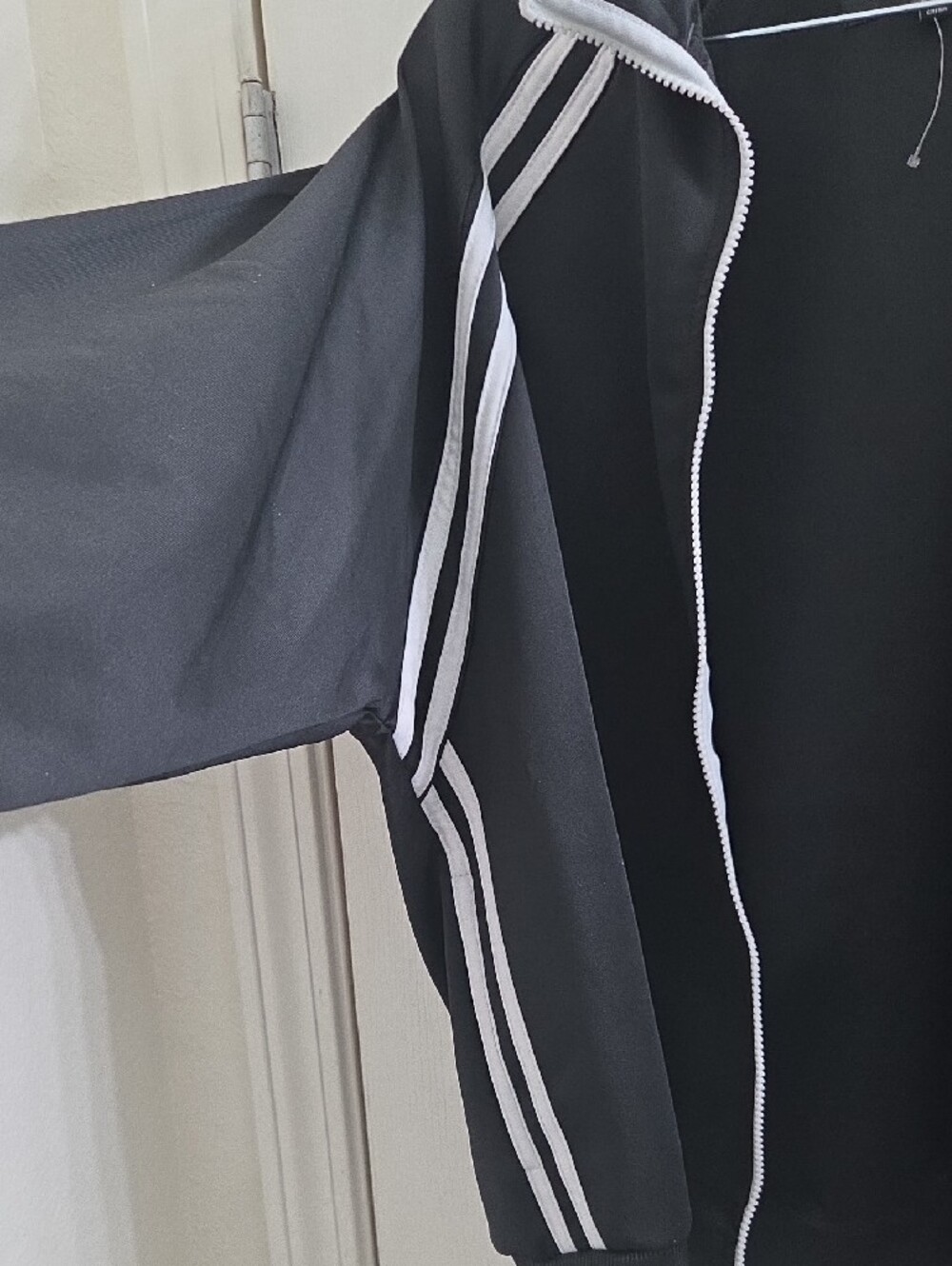 New Look Black Track Jacket Set with White Stripe Accents - Picture 3 of 8